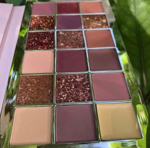 Spoil me palette